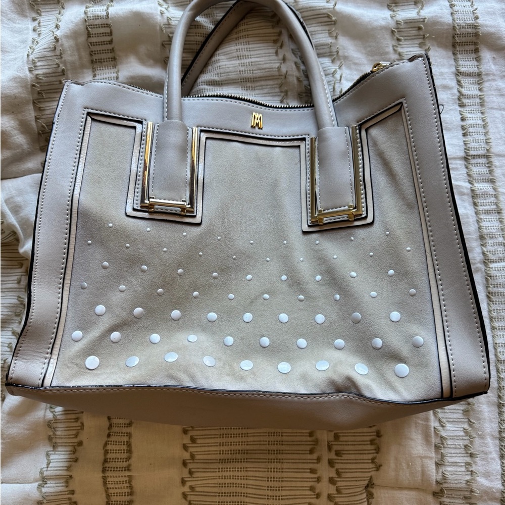 Elegant Beige Handbag with White Accents